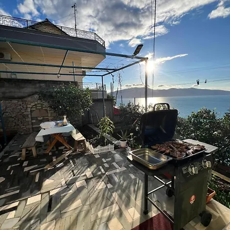Marisi House 2 *